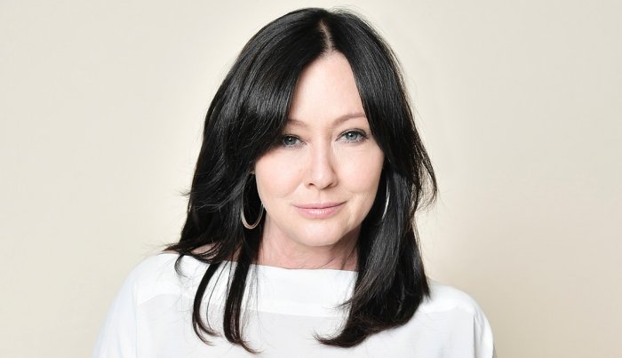item 2 of Gallery image Actress Shannen Doherty