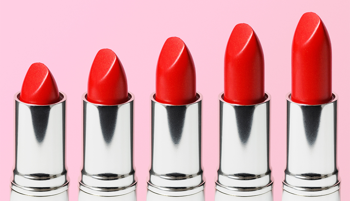 Your Beauty Checklist for Your 70s And Beyond Style & Fashion