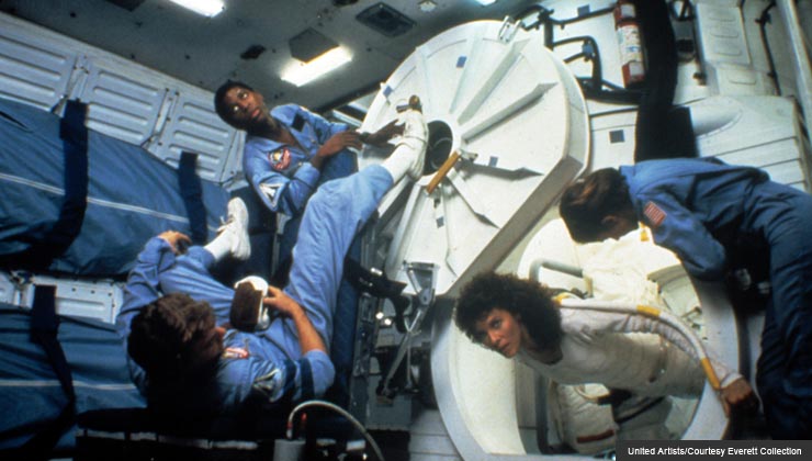 As NASA readies last flight, we find 5 movies where the shuttle stars ...