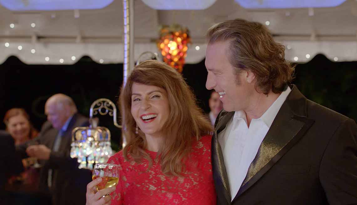 Nia Vardalos y John Corbett en una escena de My Big Fat Greek Wedding 2