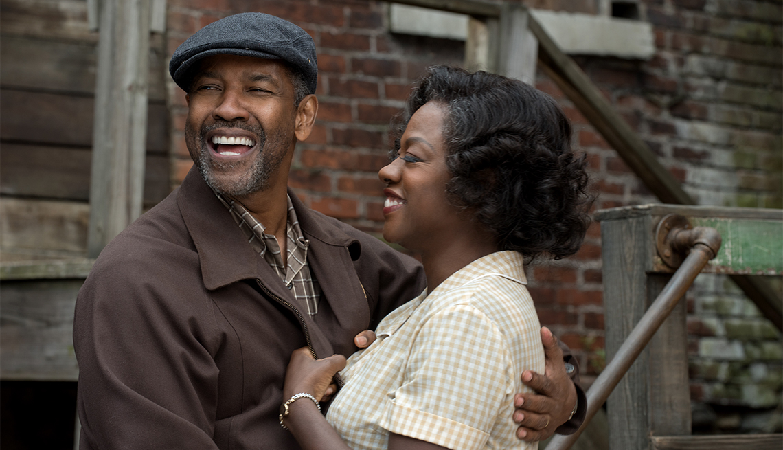 Denzel Washington and Viola Davis in 'Fences'