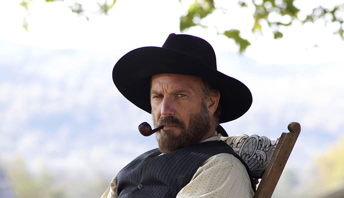 Kevin Costner, Hatfields and McCoys  (2012) 