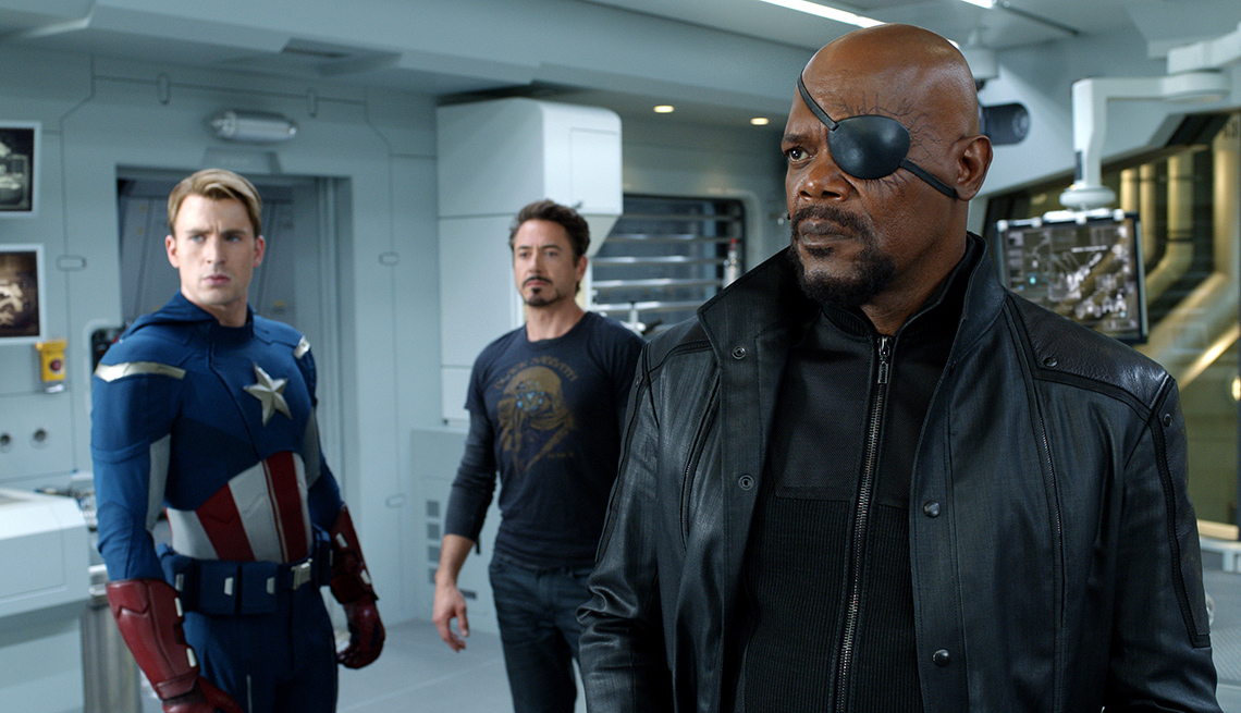 item 7 of Gallery image - Chris Evans, Rober Downey, Jr. and Samuel L. Jackson in 'The Avengers'