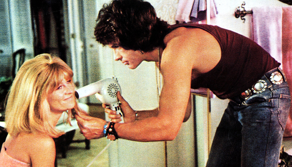 Julie Christie and Warren Beatty in the 1975 film Shampoo