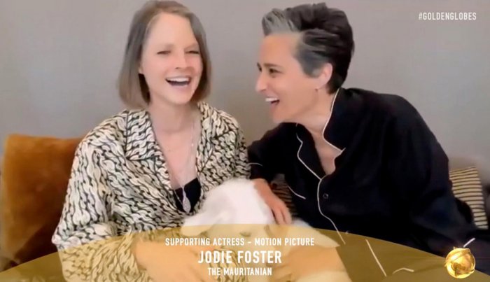 A screenshot of the reaction from Jodie Foster and Alexandra Hedison after Foster's Golden Globes win for Best Supporting Actress in a Motion Picture