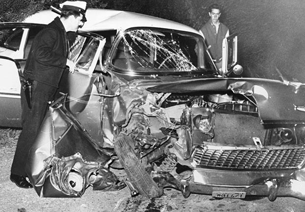 Así quedó el carro del accidente que tuvo el actor Montgomery Clift en 1956
