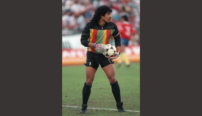 item 10 of Gallery image Rene Higuita, Astros del fútbol mundial