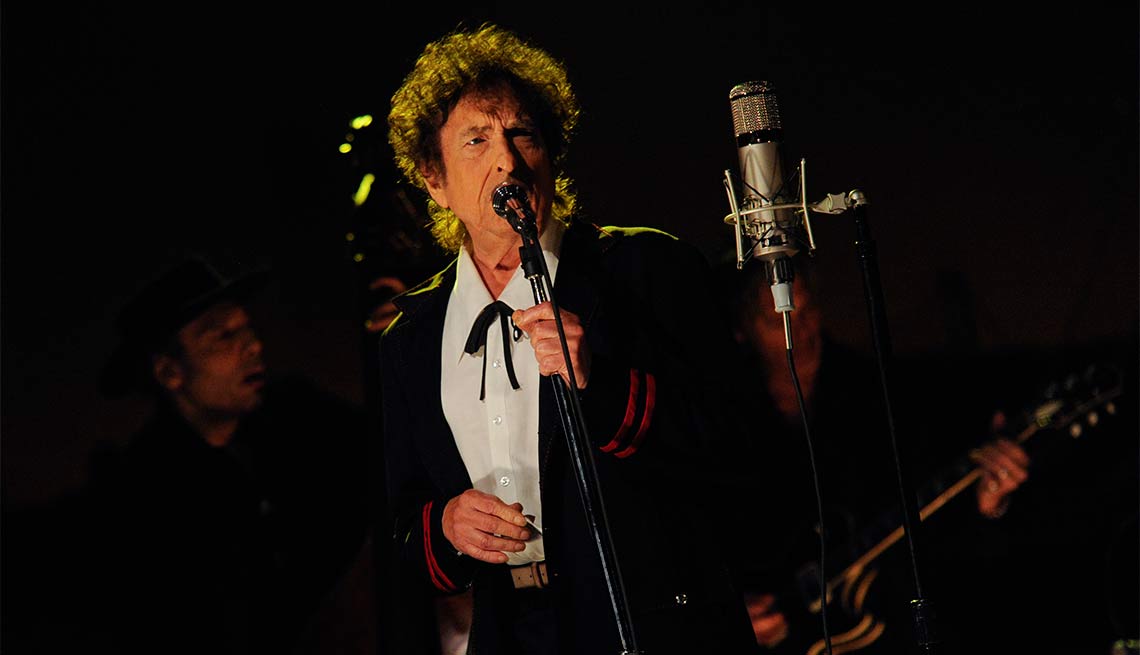 Bob Dylan, Shadows in the Night
