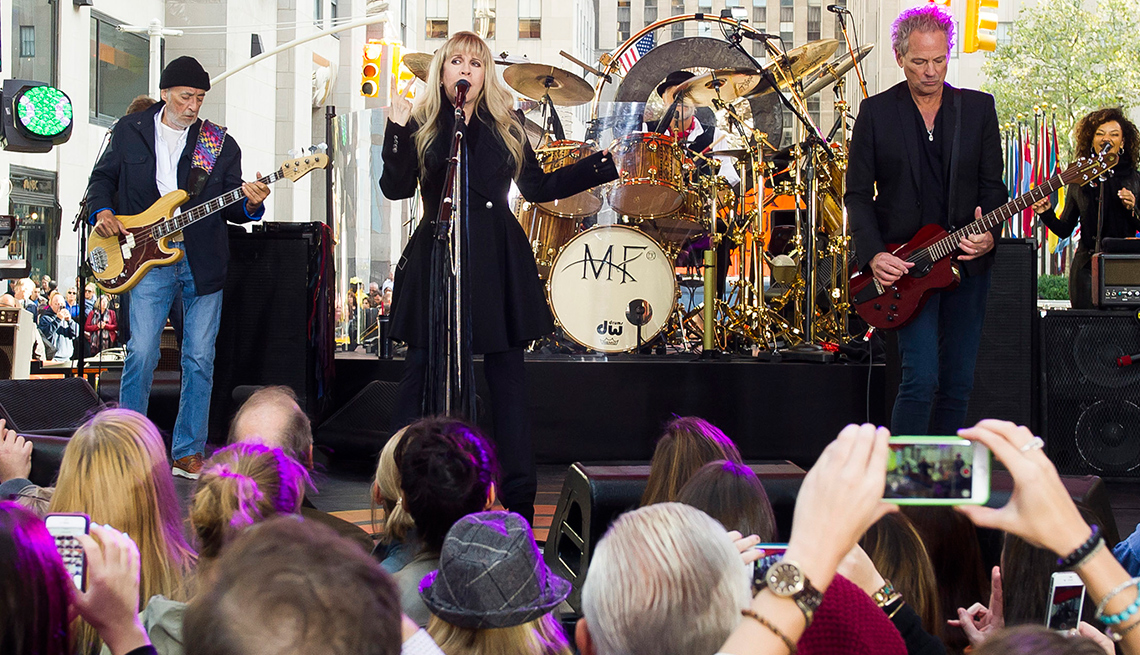 Fleetwood Mac, Eagles to Headline Rock Festivals