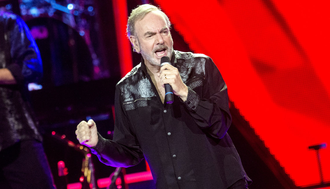 item 9 of Gallery image - Neil Diamond performs at The SSE Hydro on July 7, 2015 in Glasgow, United Kingdom.  