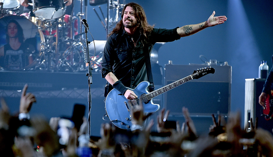 The Foo Fighters perform