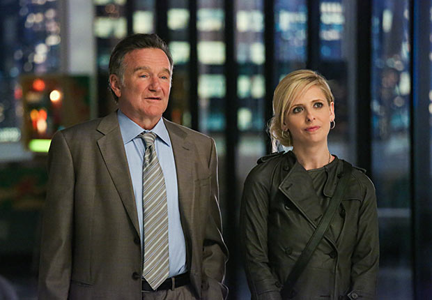 Robin Williams and Sarah Michelle Gellar in The Crazy Ones.