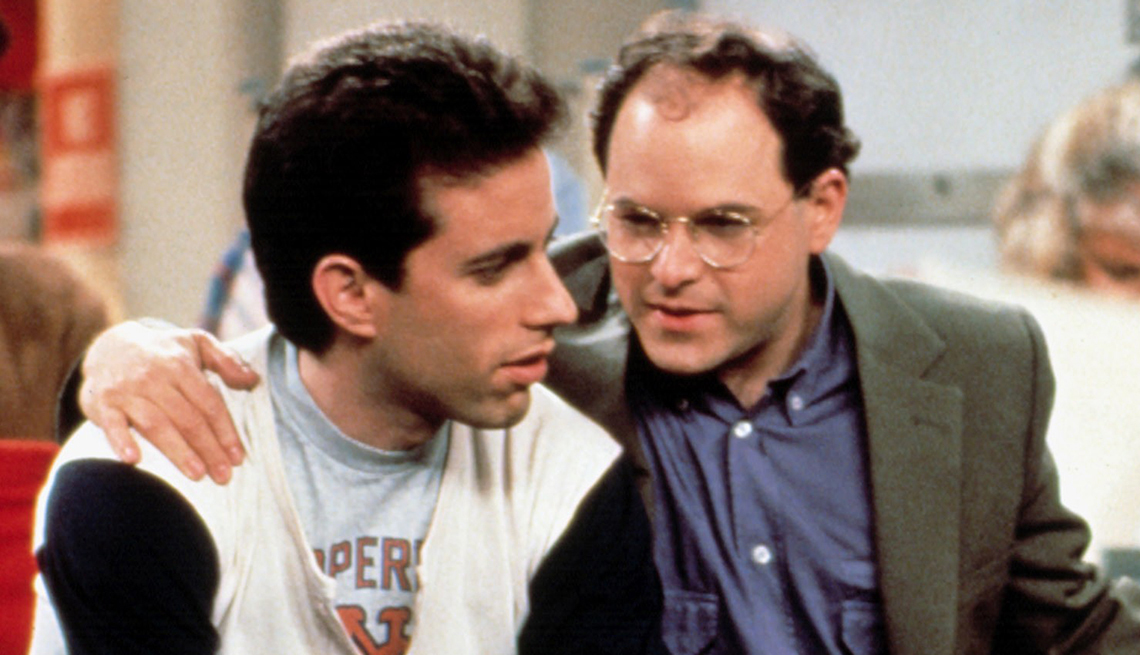 item 7 of Gallery image - Jerry Seinfeld y George Costanza en una escena de Seinfeld