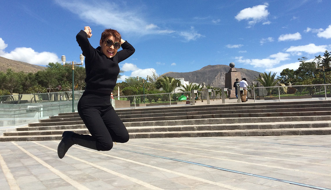 María Antonieta Collins se siente con energía y activa después de la cirugía de manga gástrica  