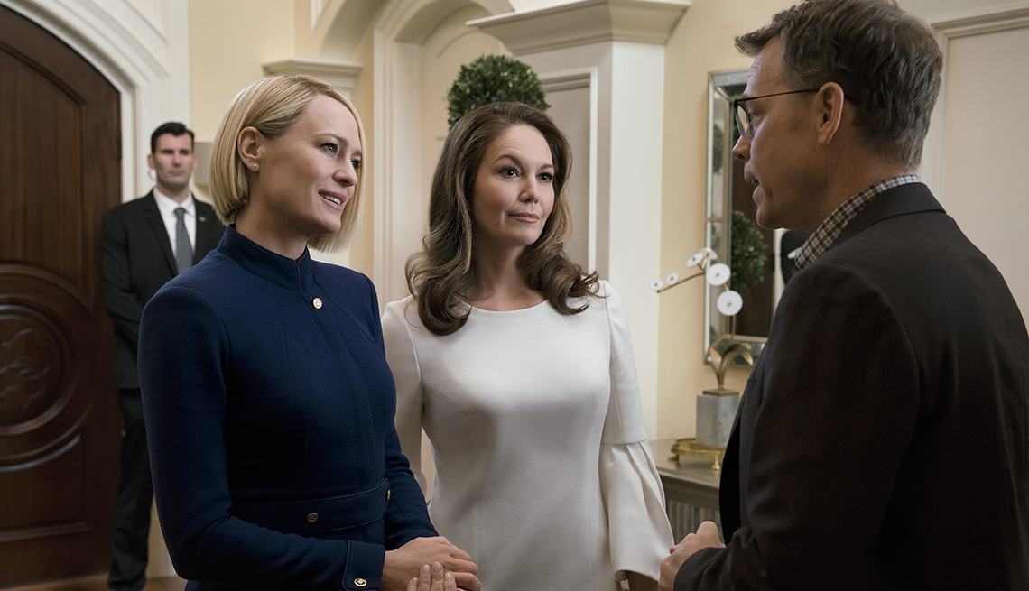 Robin Wright, Diane Lane and Greg Kinnear in House of Cards