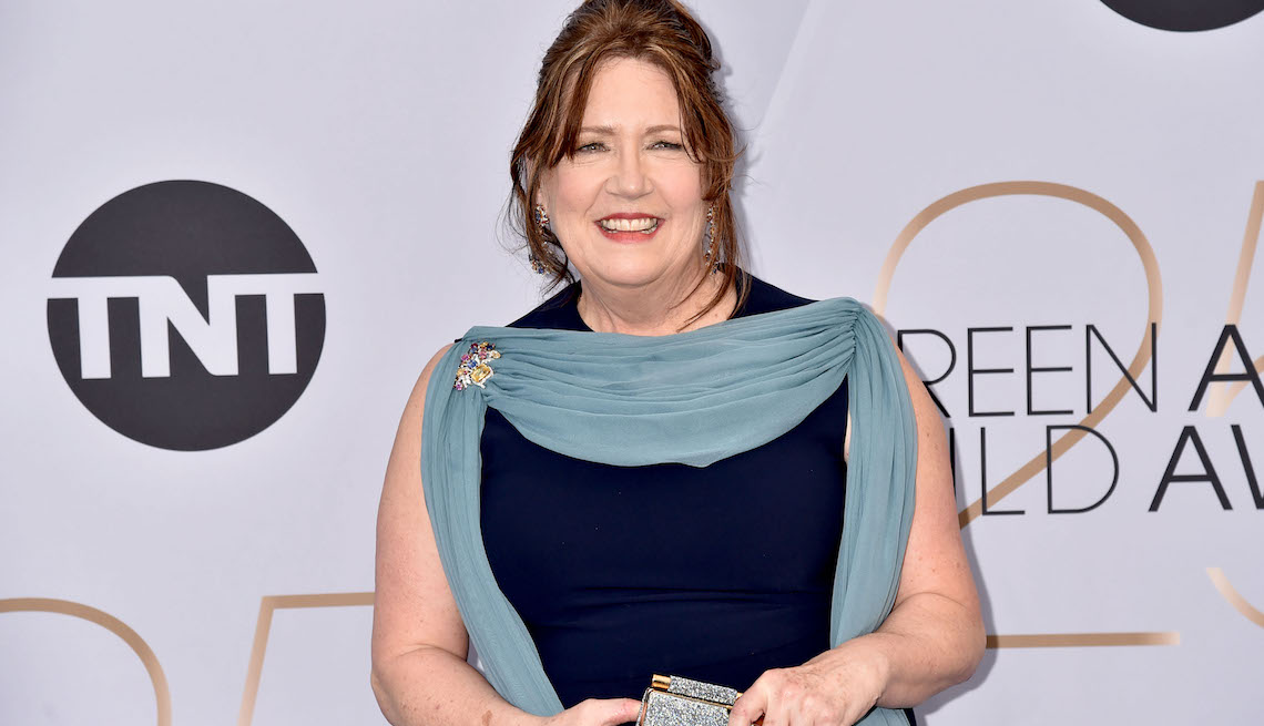 Ann Dowd attends the 25th Annual Screen Actors¬†Guild Awards at The Shrine Auditorium on January 27, 2019 in Los Angeles, California. 