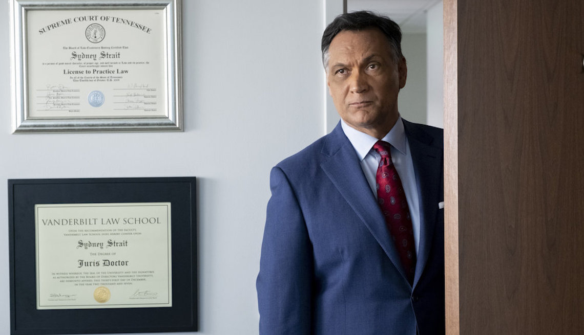 Interview Jimmy Smits on 'Bluff City Law'