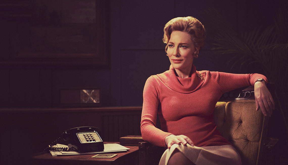 Cate Blanchett en una escena del show de televisión Mrs America
