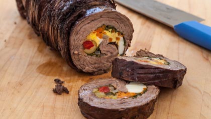 Matambre - Rollo de carne argentina, una receta de Ingrid Hoffmann