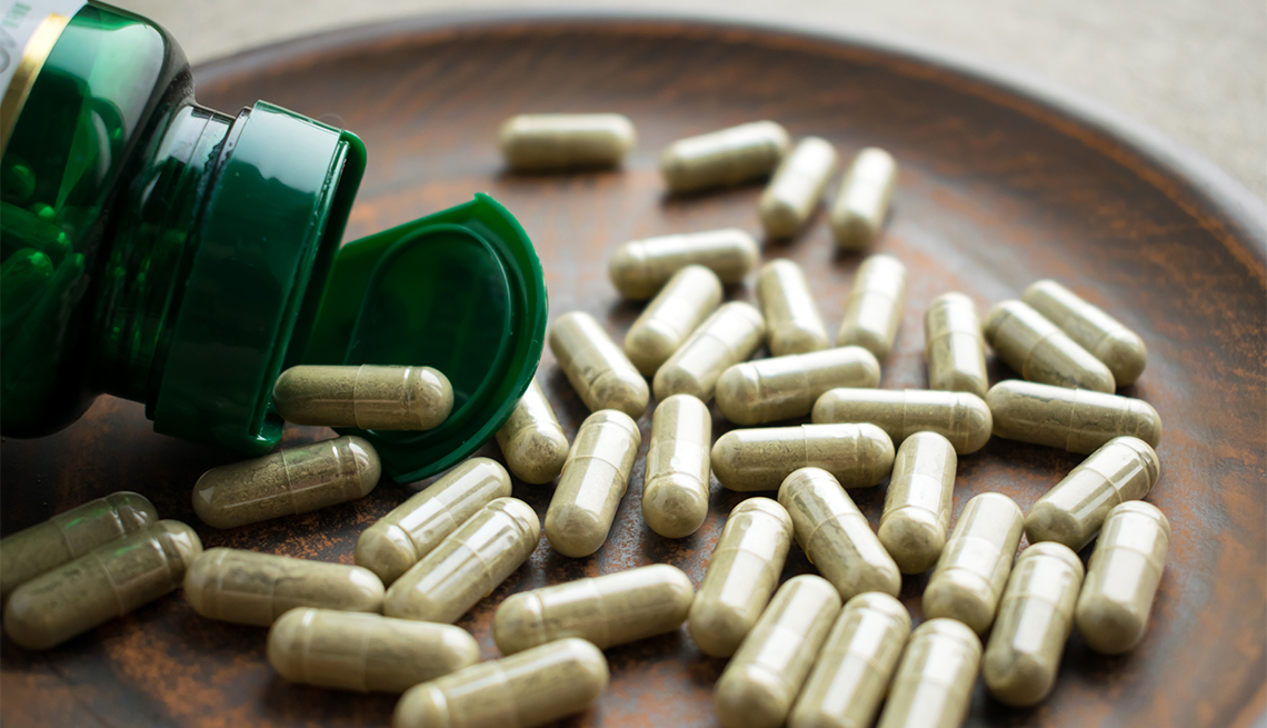 Experts: Supplements for Brain Health Have No Benefits