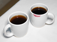 Drinking four or more cups of coffee a day reduces the risk of endometrial cancer in women.