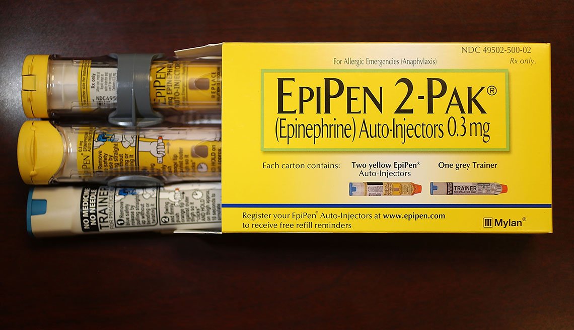 Health Officials Announce New Generic EpiPen