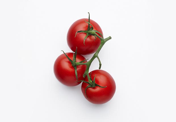 Tomatoes and other foods that help fight cancer