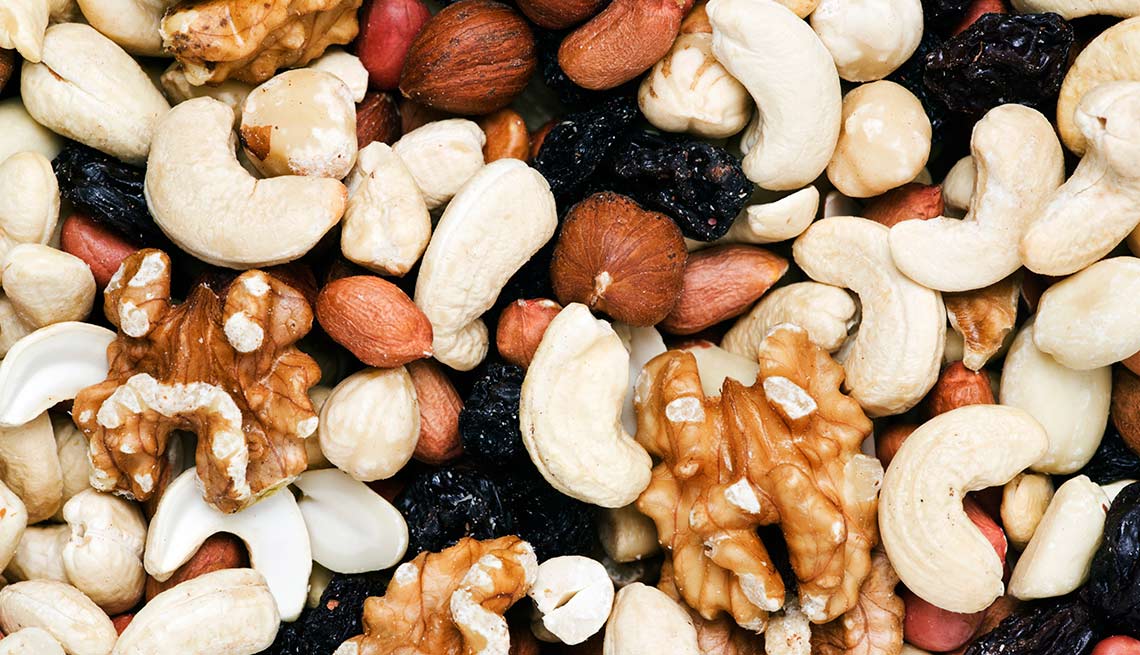 8 Foods That Help Lower Cholesterol 