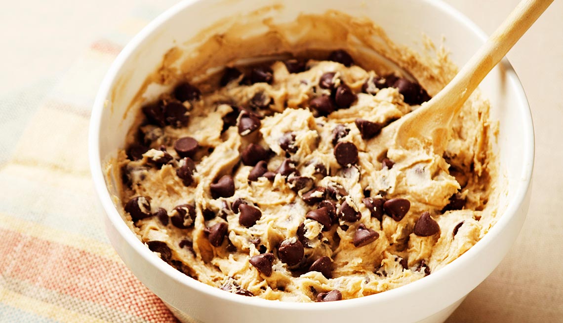 Eating Raw Cookie Dough is Even Riskier, FDA Warns