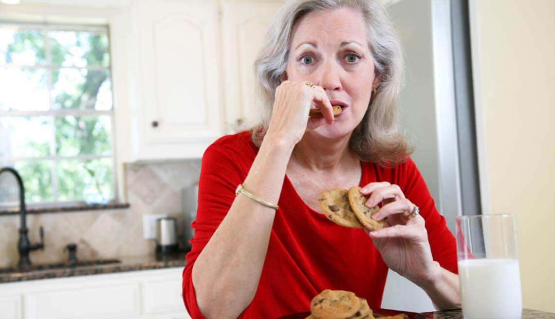 El estrés relacionado con el cuidado puede conducir a la elección de alimentos poco saludables