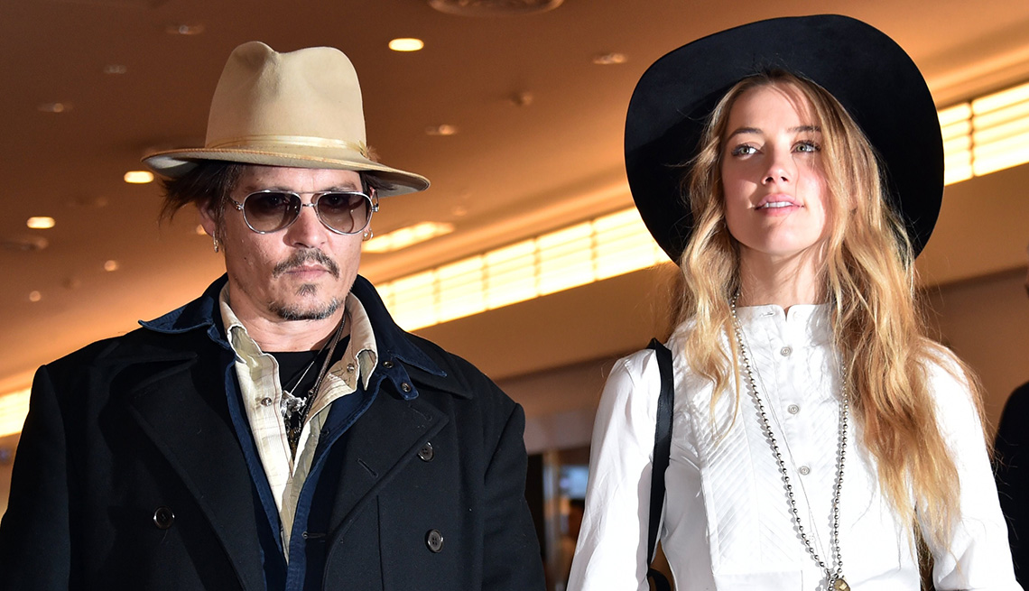 Johnny Depp y Amber Heard - Matrimonios de famosos con una gran diferencia de edad