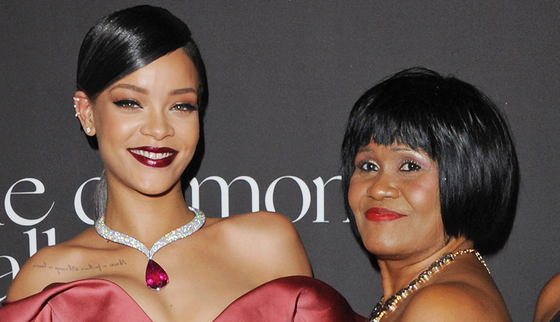 Famous Mothers and Daughters: See Family Photos