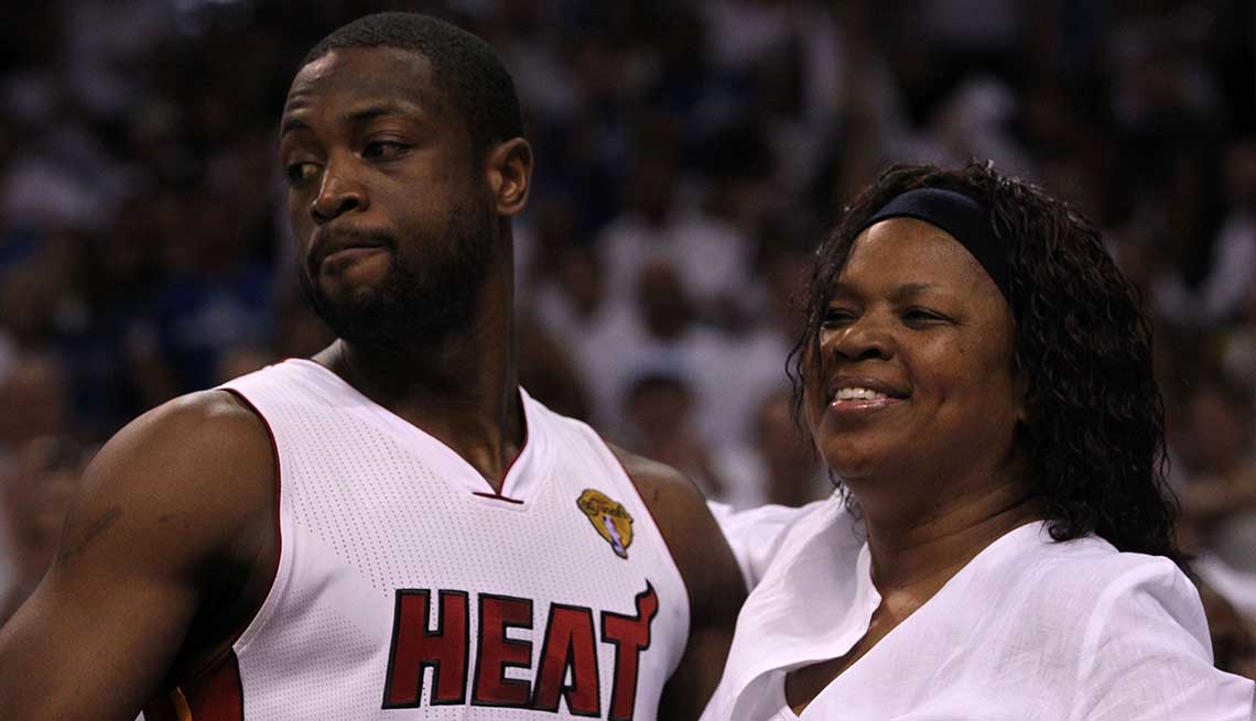 Dwayne Wade, NBA, Athlete, Basketball, Celebrity Mother's Day Gifts