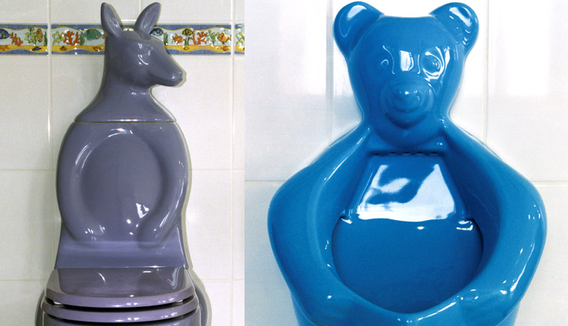 A ceramic Kangaroo Toilet and a Bear Shaped Urinal for children in Turkey - Toilets around the world