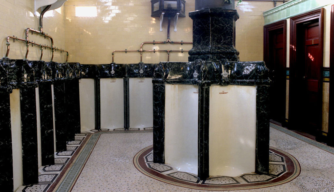 The Victorian Urinals of Rothesay in the Isle of Bute, Scotland- toilets around the world