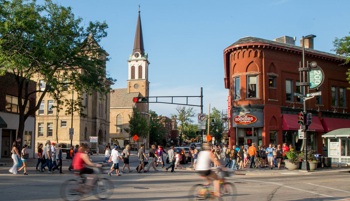 Busy city street, Livable Neighborhoods Mifflin West, Madison, Wisconsin