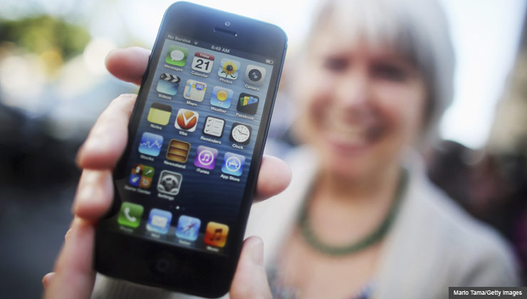 Iphone 5 pros and cons - AARP Personal Tech