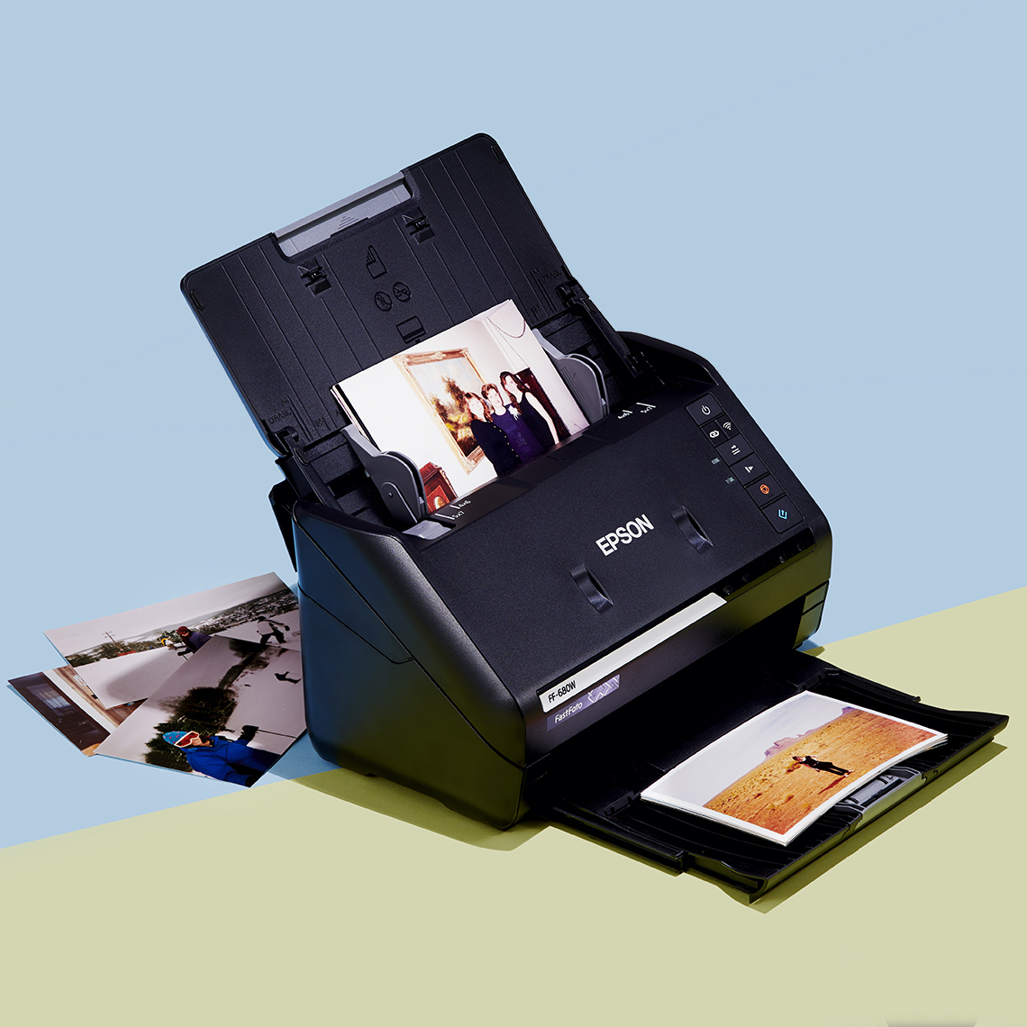 A digital photo scanner