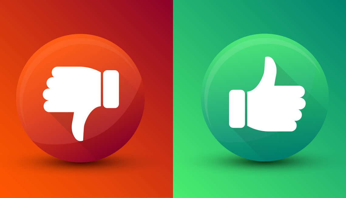 thumbs up and thumbs down icons from social media