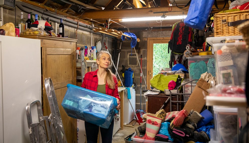13 Easy Ways to Prepare for a Garage Sale