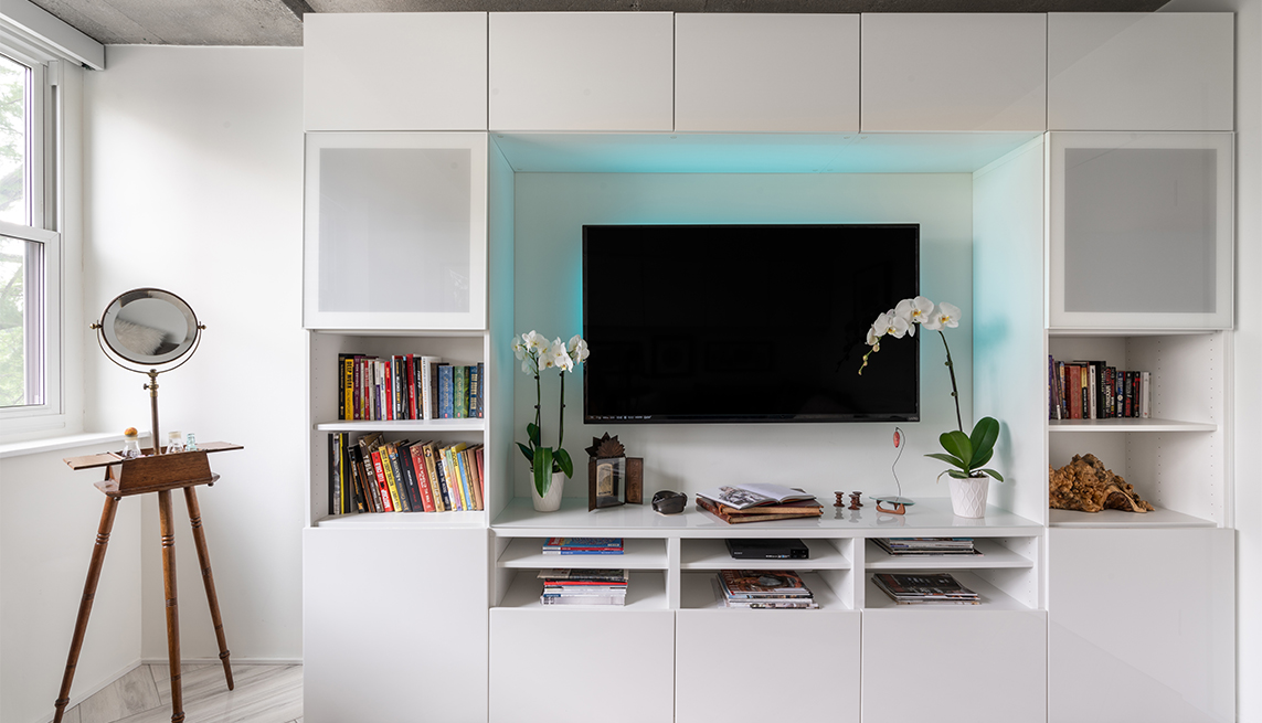 floor to ceiling custom cabinets