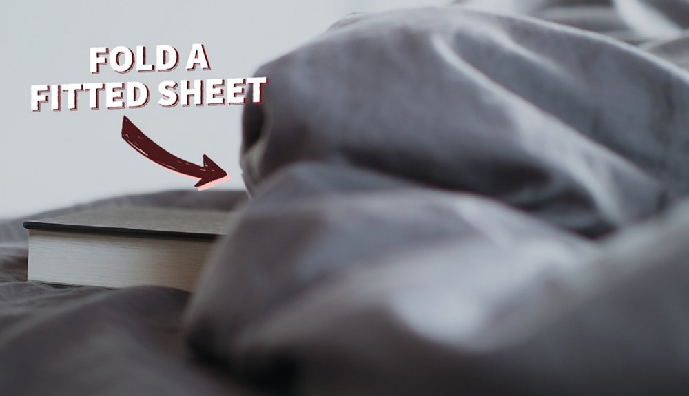 How to Fold a Fitted Sheet