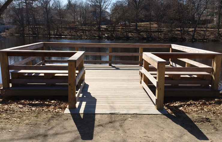Fishing pier and overlook area near the Braille Trail in Watertown Riverside Park