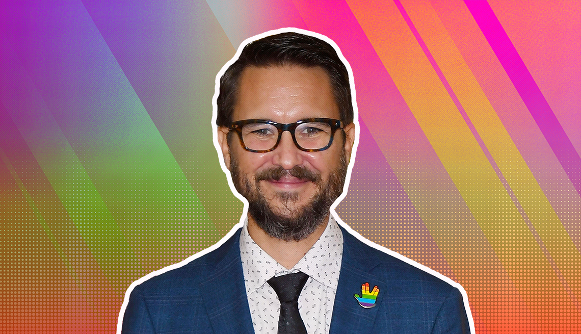 item 3 of Gallery image - Wil Wheaton outlined against a rainbow ombre background