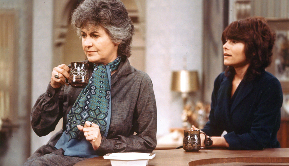 item 10 of Gallery image - 'Maude' cast members Beatrice Arthur as Maude Findlay, and Adrienne Barbeau as Carol