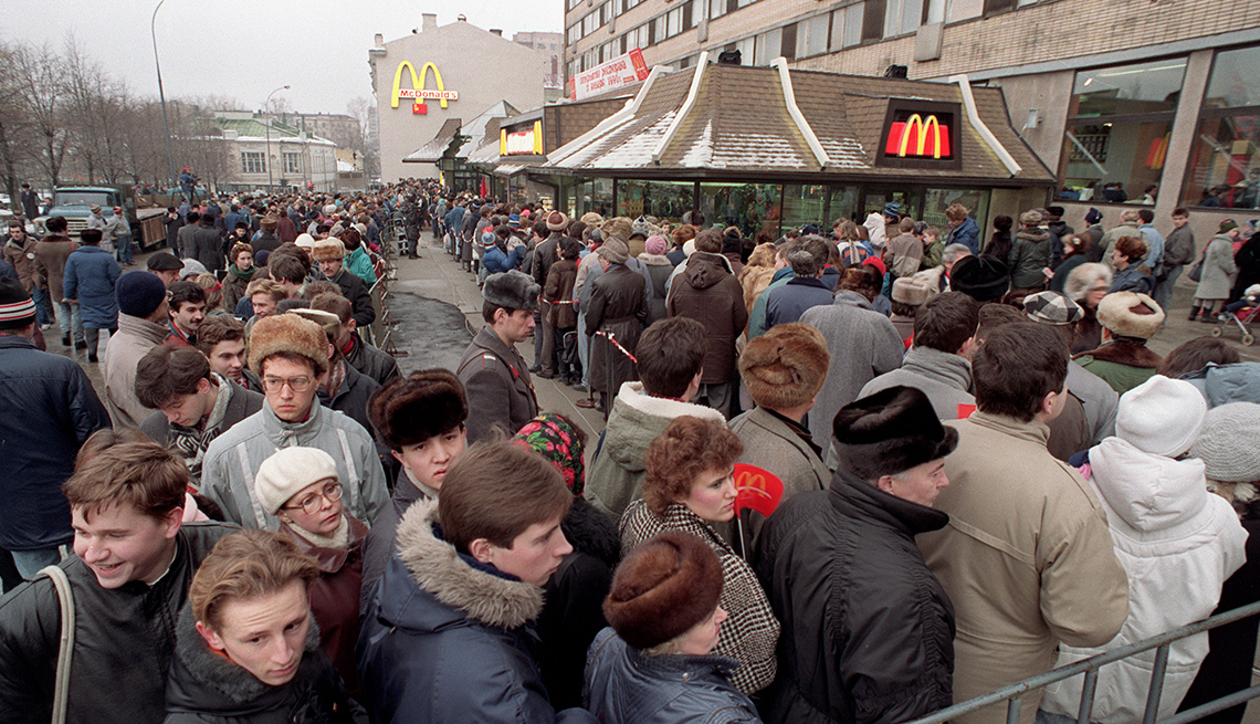 item 1 of Gallery image - a massive crowd lines up outside of Moscow's first McDonald's location