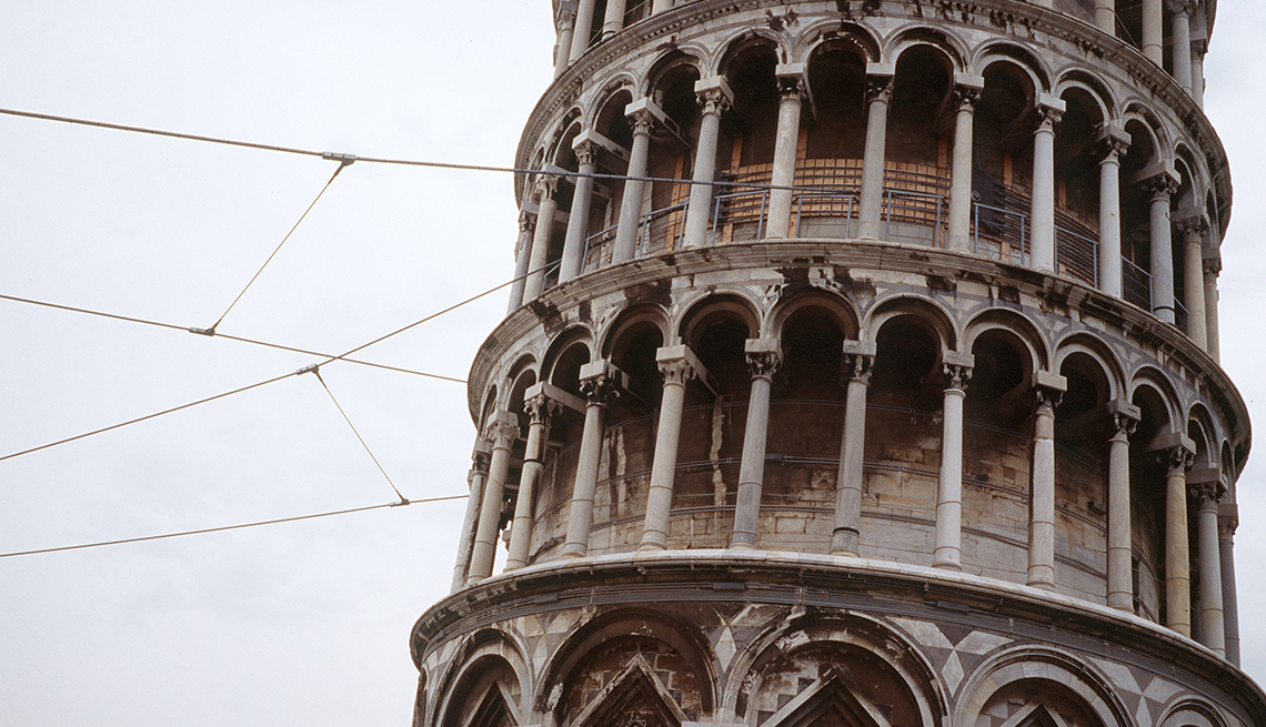 item 26 of Gallery image - leaning tower of pisa