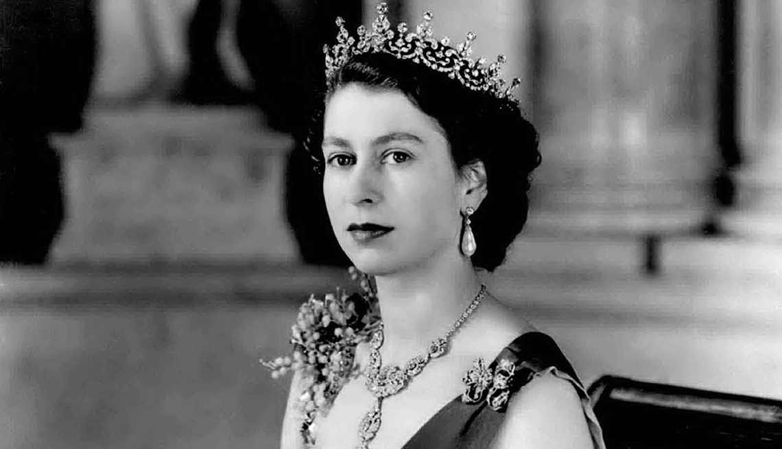 item 23 of Gallery image - queen elizabeth II wearing crown at buckingham palace