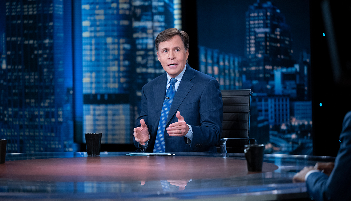 Bob Costas on the set of HBO's Back on the Record