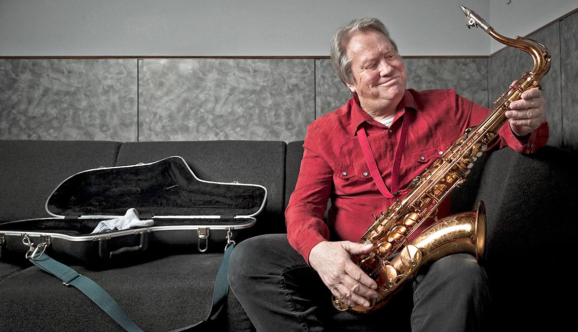 When in Doubt, Let Your Wife Control the Money  Bobby Keys
